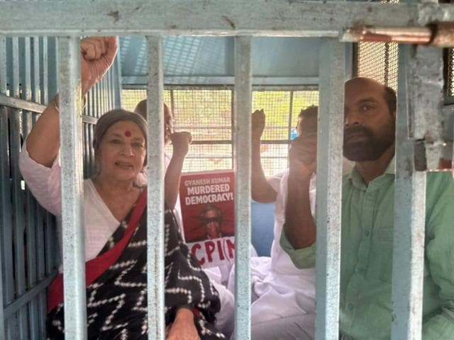 আন্দোলন শুরুর আগেই এম এ বেবি, বৃন্দা কারাট সহ একাধিক সিপিএম নেতৃত্বকে আটক করে দিল্লি পুলিশ